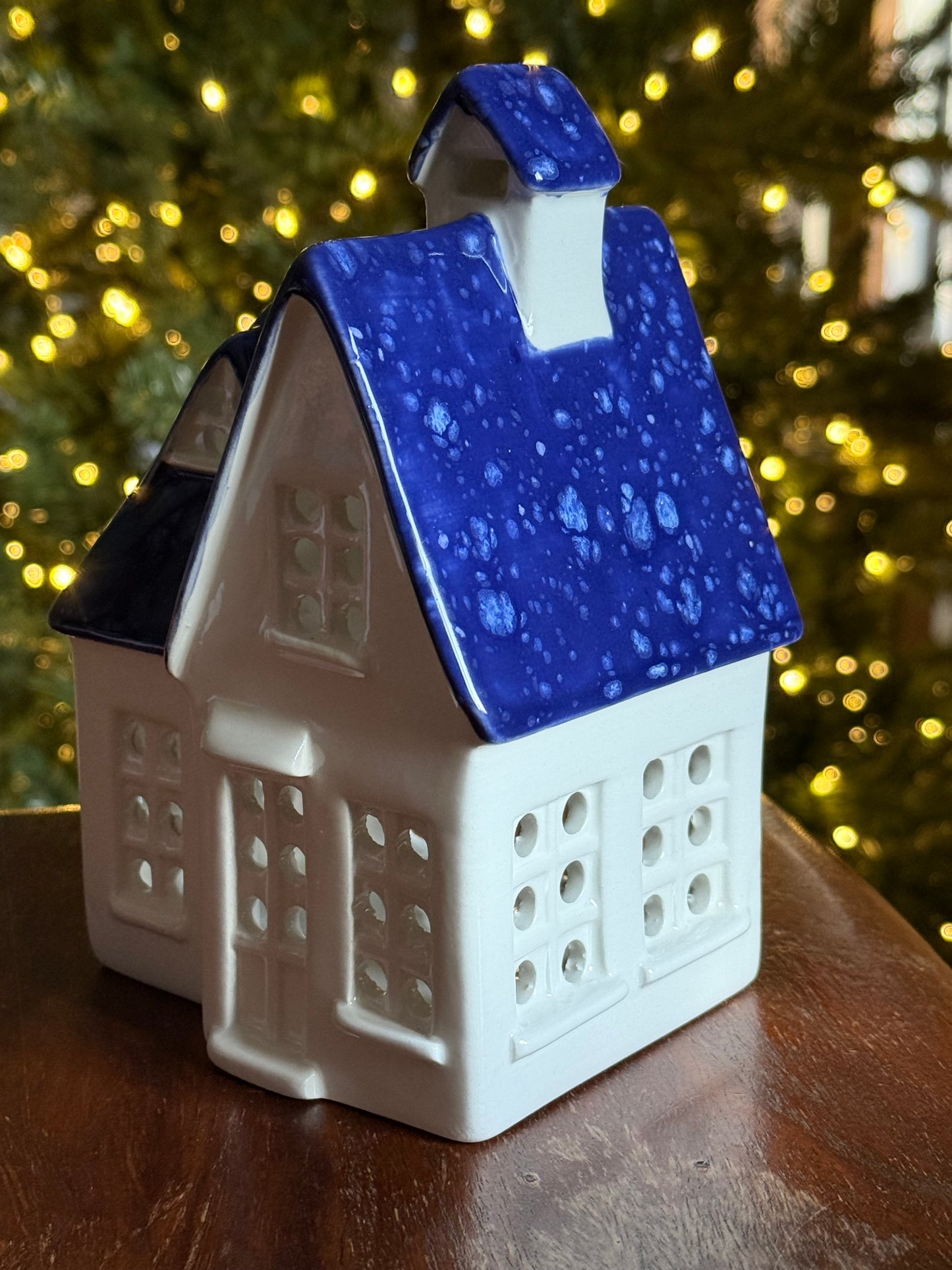 Casetta di Natale portacandela