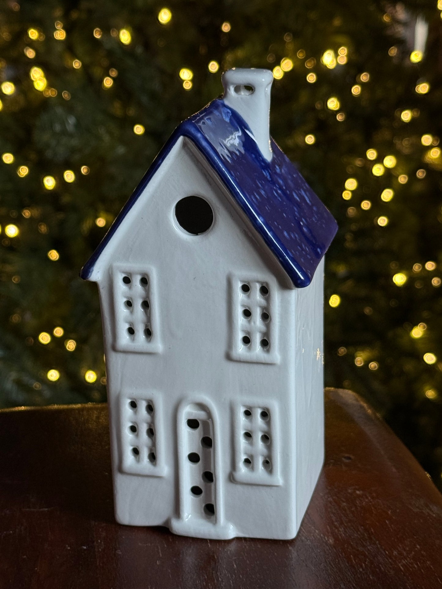 Casetta di Natale portacandela